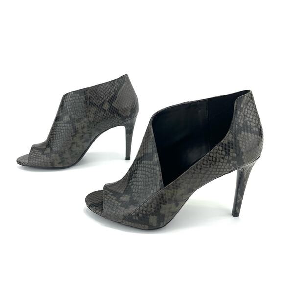 Calvin Klein Nastassia Stiletto Heels Size 8 Black & Gray Animal Print Peep Toe - Picture 3 of 16